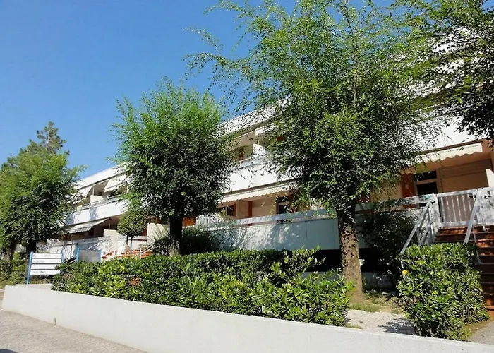 Bright Duplex Near Apartamento